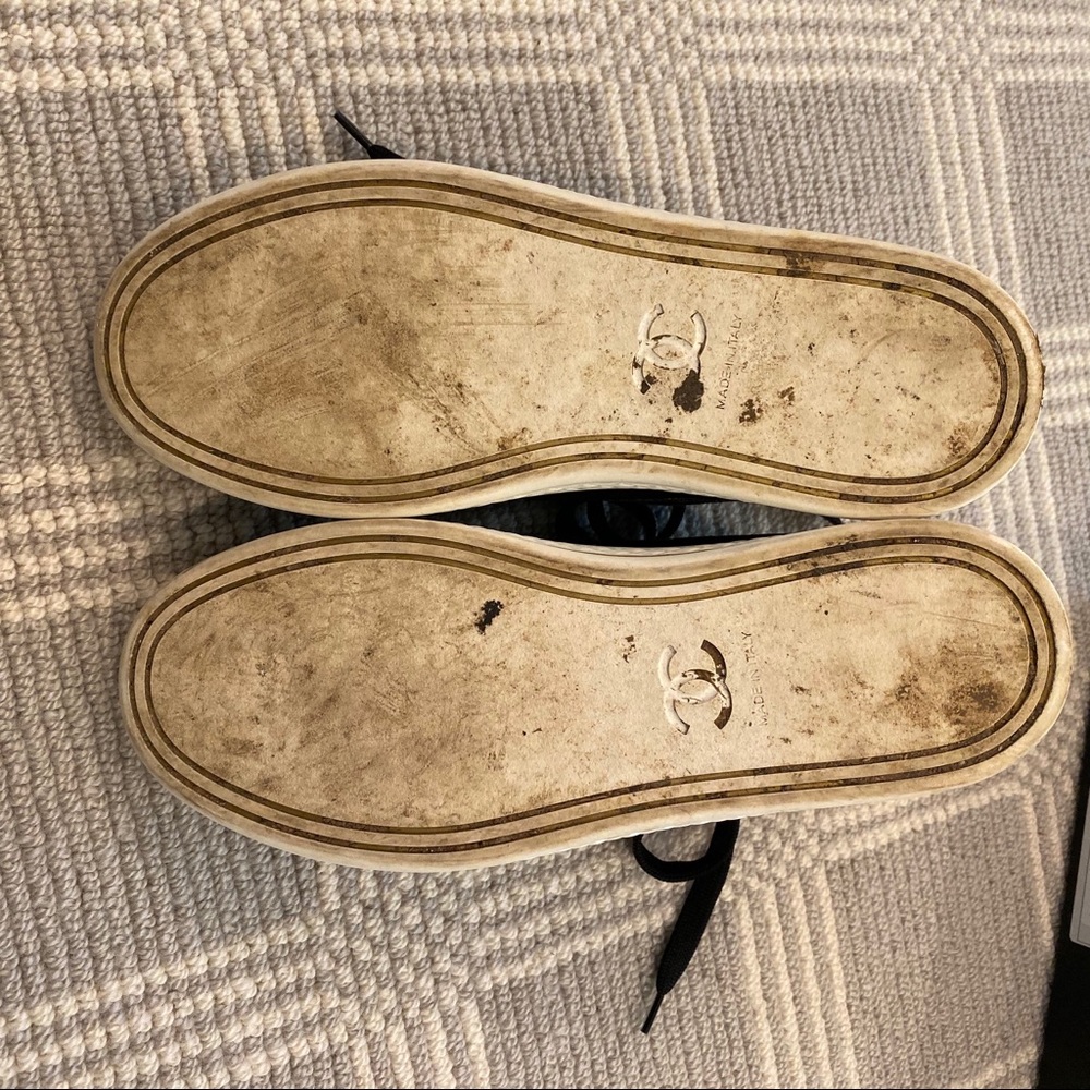 Chanel Navy High Top Sneakers With Gold Stripe - Picture 8 of 10